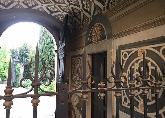 Il Castello Di Valverde 住宿加早餐酒店 贝尔加莫