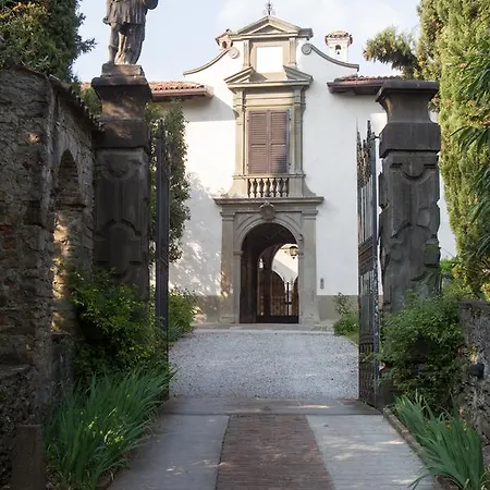 Il Castello Di Valverde La Dimora Frühstückspension