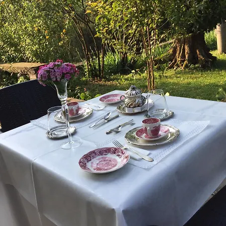 Il Castello Di Valverde La Dimora Frühstückspension 3*
