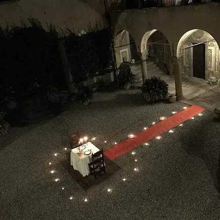Il Castello Di Valverde La Dimora Frühstückspension